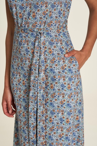Kleid mit Bindegürtel