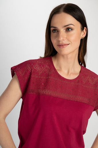 Shirt mit Spitzendetails